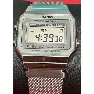 Casio Unisex Slim Vintage Mesh Band Metal Watch Silver Band 3472-A700W